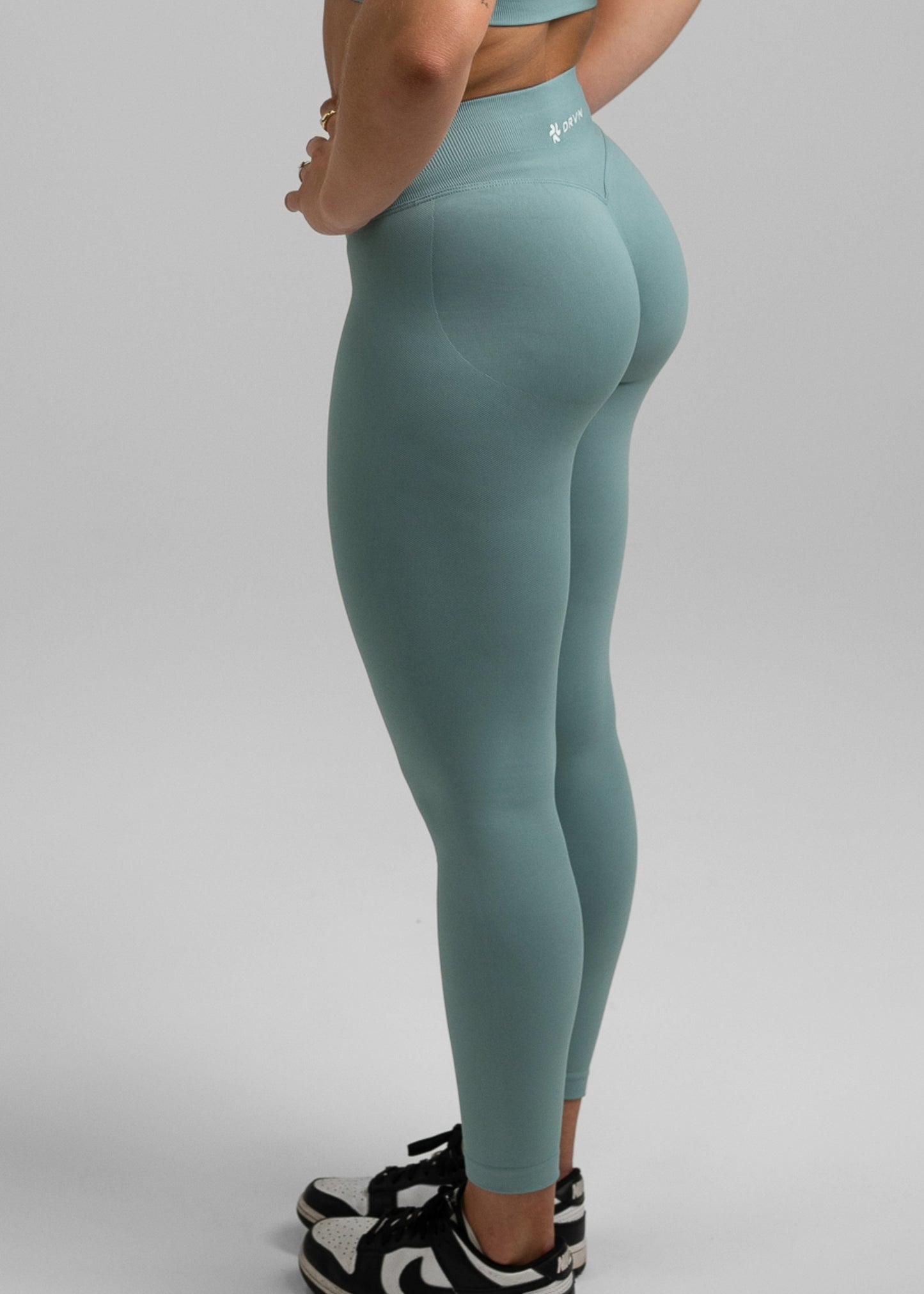 Absolute Seamless Leggings Full Length - Sage Green
