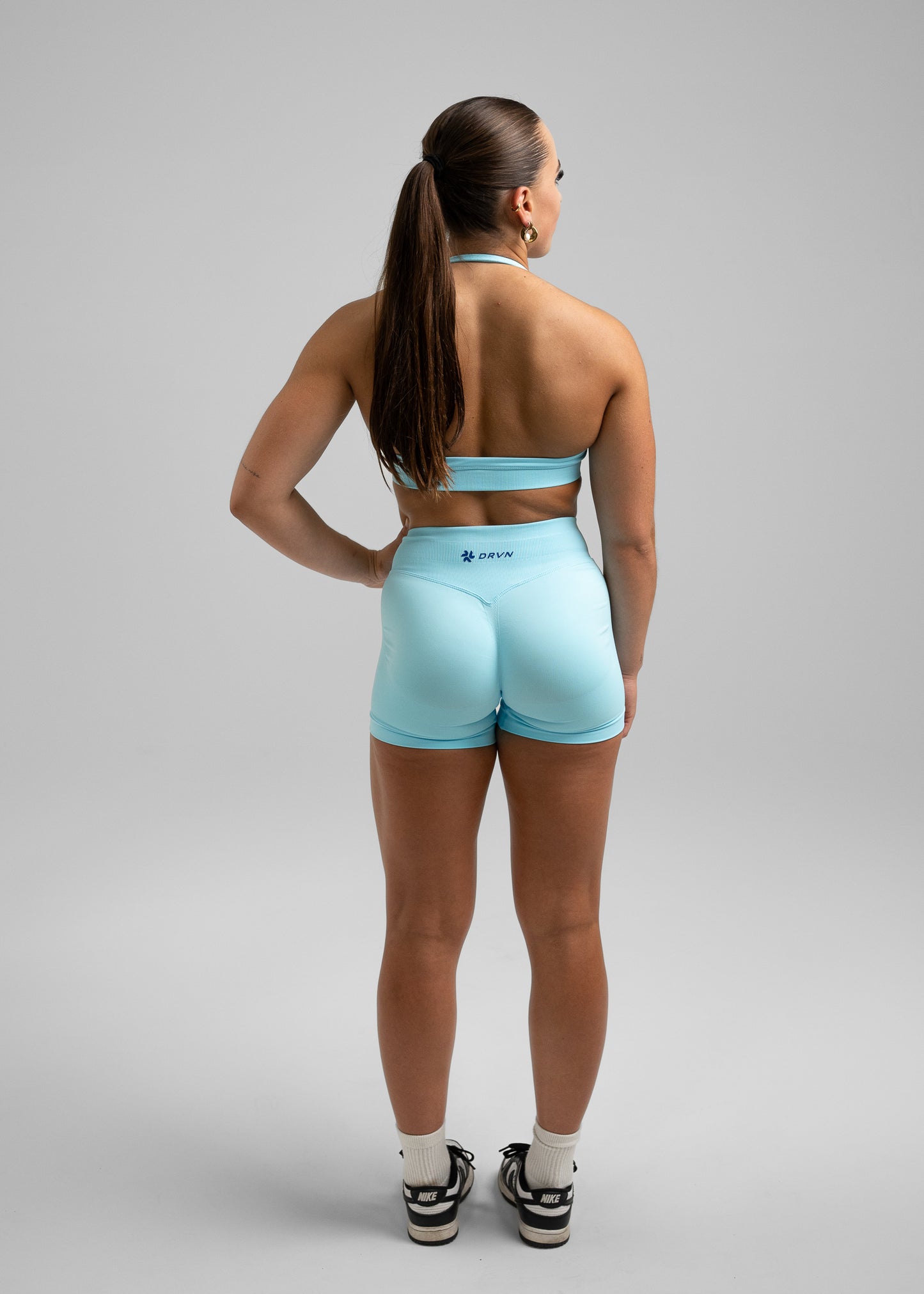Absolute Seamless Shorts 4.5" - Sky