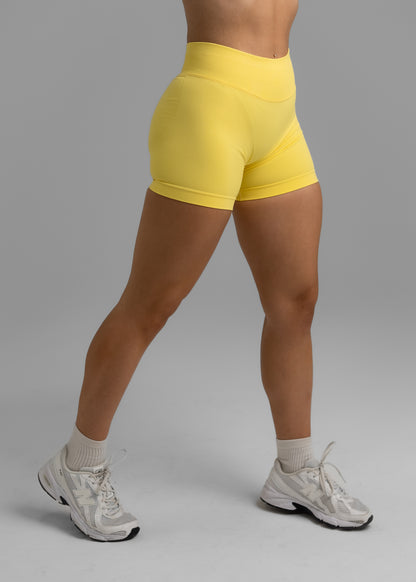 Absolute Seamless Shorts 4.5" - Custard