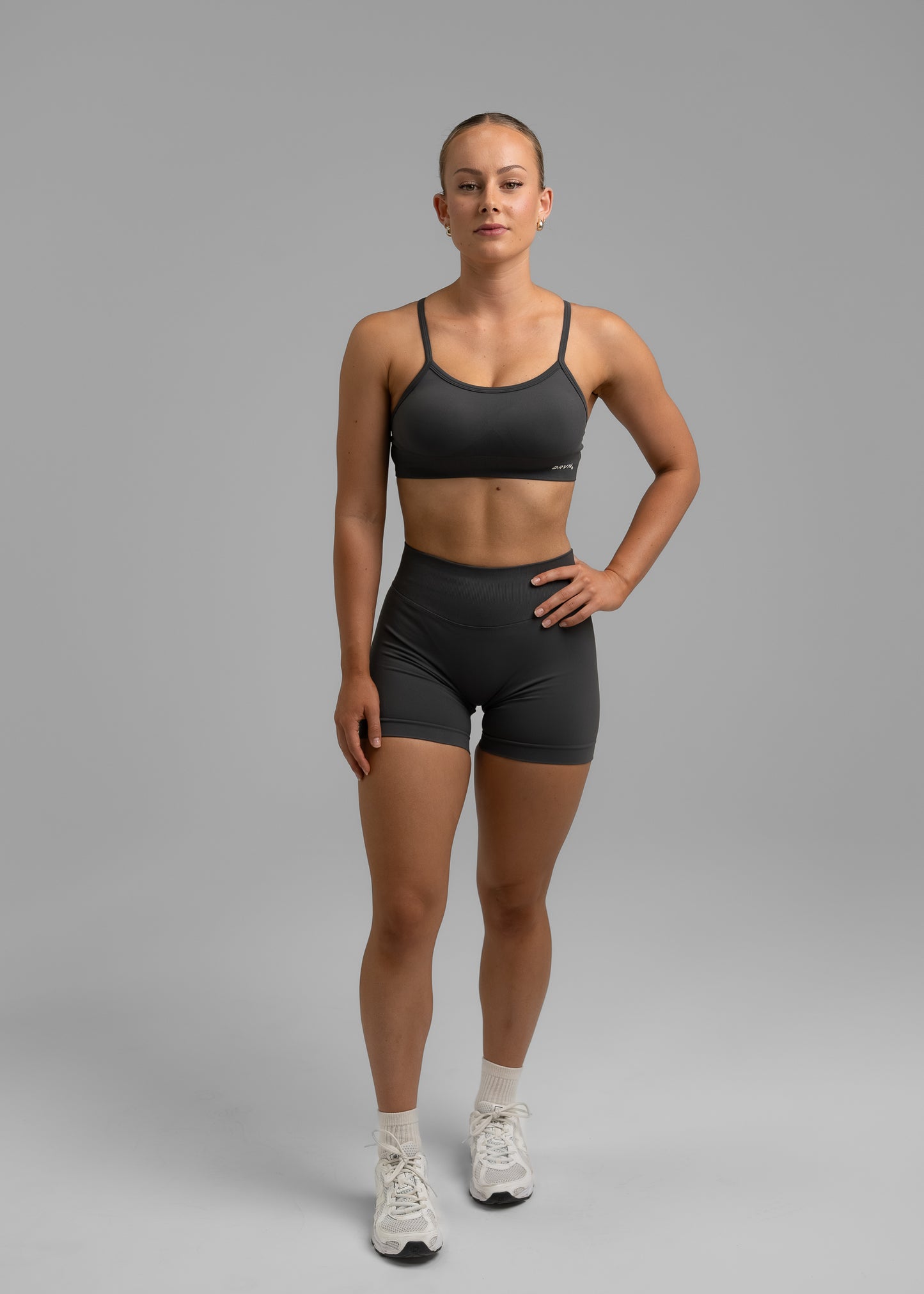 Tempo Sports Bra - Gunmetal Grit